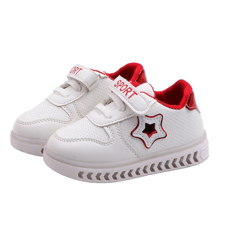 Chaussures de sport lumineuses pour enfants, édition coréenne, petites étoiles blanches à cinq branches, chaussures de marche pour bébés étudiants, nouvelle collection 2024_voghion.com