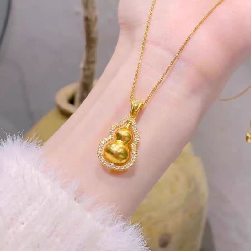 Collier gourde incrusté de diamants pour femme, design de niche, luxe léger, sensation haut de gamme, chaîne porte-bonheur, pendentif en or ancien,_voghion.com