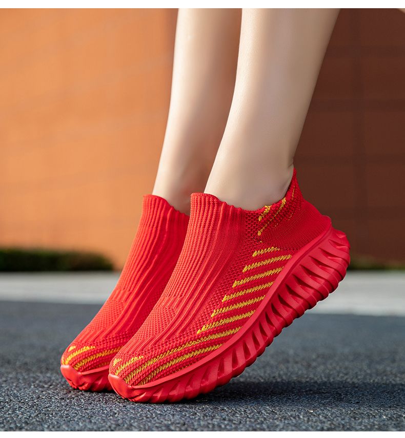 Green Platform Knit Sneakers Men Women Trainers Breathable Socks Men's Running Shoes Comfortable Slip-on Women's Sports Shoes_voghion.com