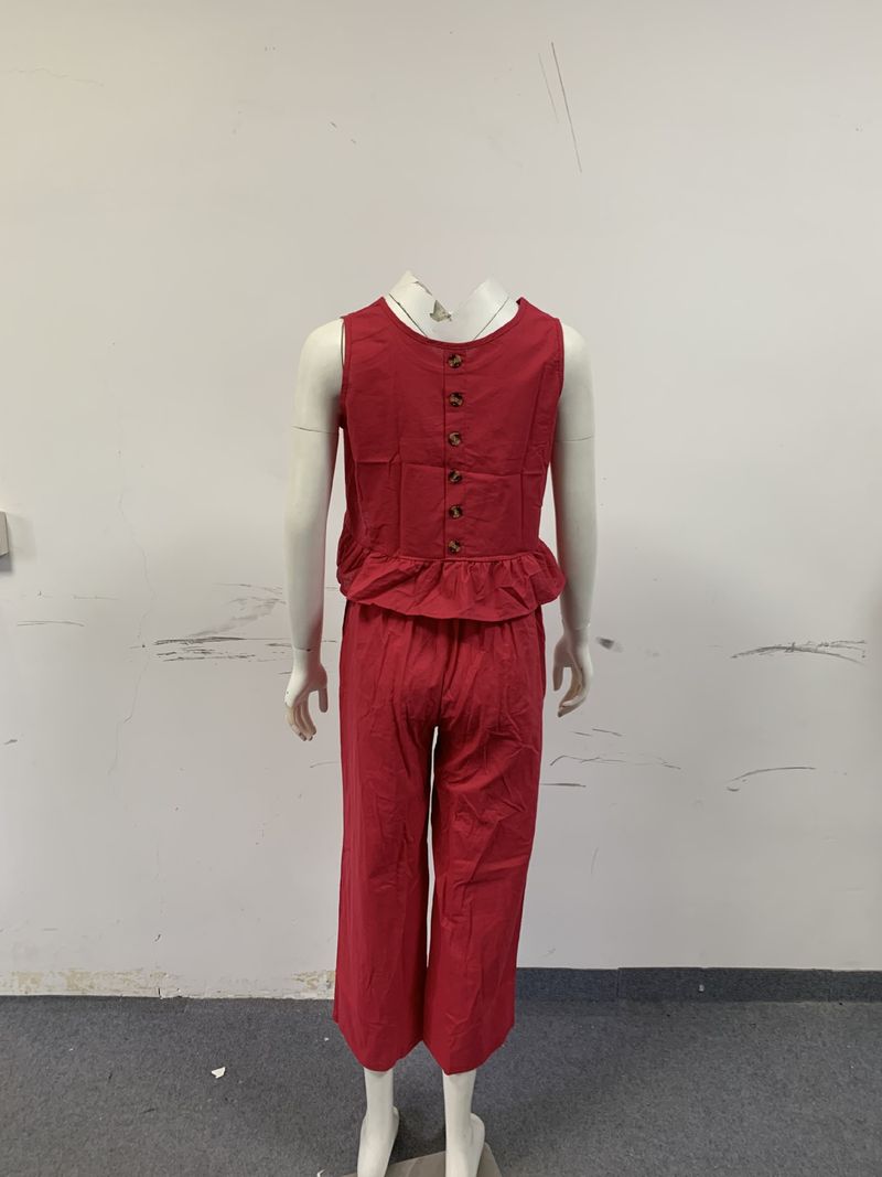 Ärmelloses Rüschenoberteil und weit geschnittene Hose aus Leinen-Baumwolle für Damen – Bohemian-Sommeroutfit_voghion.com