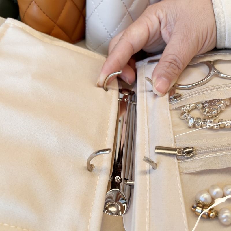 Aufbewahrungsbuch für Goldschmuck, anlaufgeschützter Organizer mit dicken transparenten PVC-Seiten, Vitrine mit großer Kapazität für Ohrringe, Halsketten und Edelmetalle_voghion.com