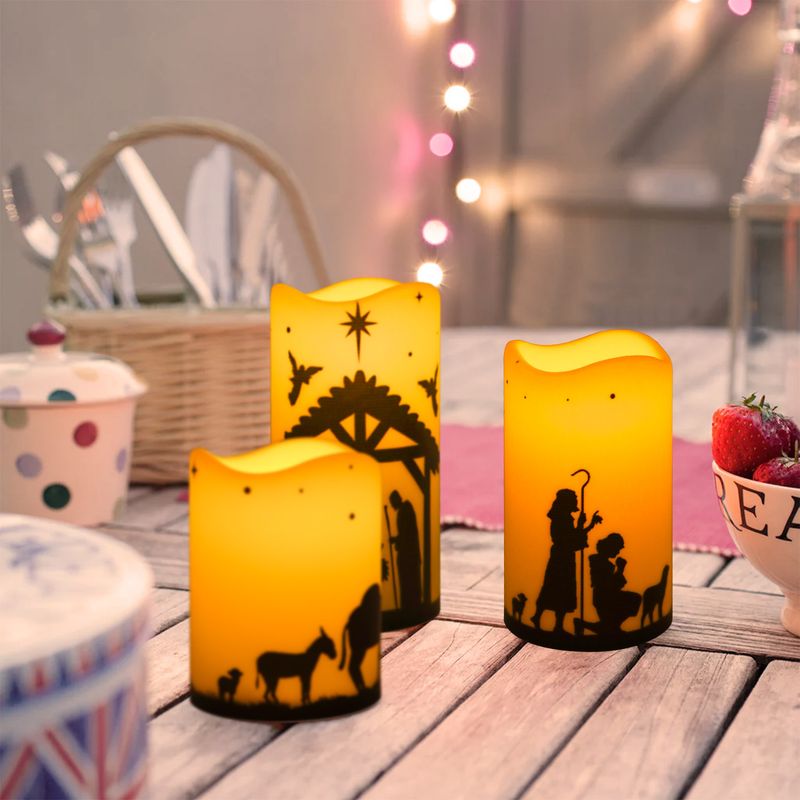 Halloween-Vogelscheuchenhand mit LED-Kerzen – bewegungsaktivierte animierte Requisite für Veranda und Garten (PP-Material, flackernde Flamme)_voghion.com
