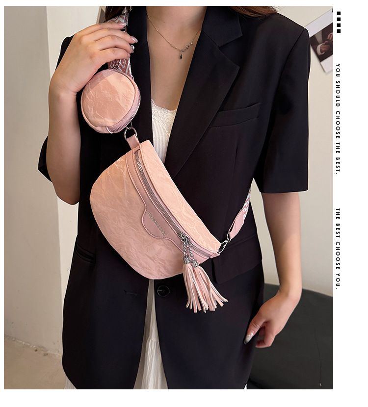 Borsa a tracolla con tracolla larga, semplice, alla moda, versatile, con tracolla larga, nuova, con nappa e lettera._voghion.com