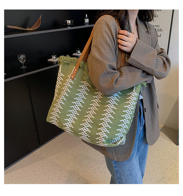 Handtasche Fraebeutel Design Einfach Nisch Rees Strandbeutel Quasten Buschtaf Broderie Moud Grouss Kapazitéit Schëllertaschen 2022_voghion.com