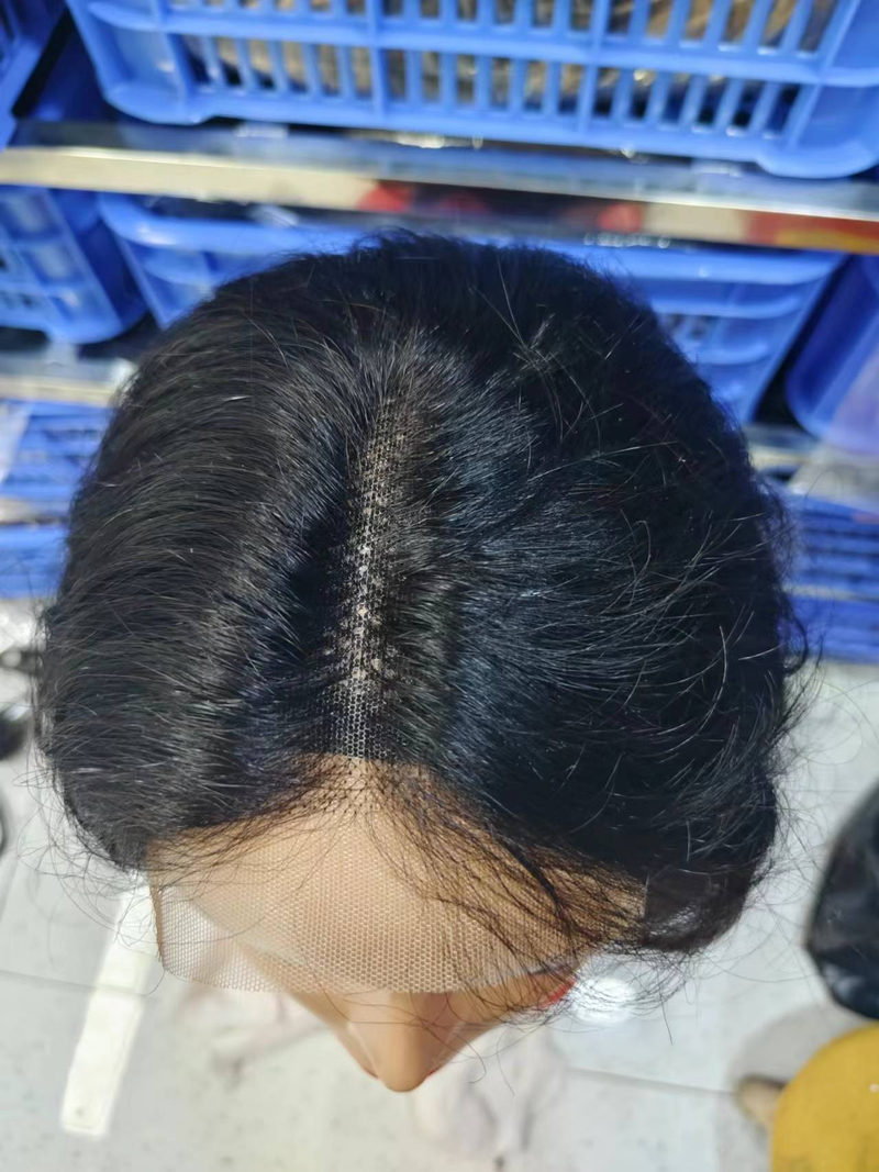 180% Dicht 14 Zoll Mënschlecht Hoer Perück Loose Body Wave Lace Frontal Bob Perück Brasilianesch Remy Kuerz Loose Wave Bob 4x4 Lace Verschluss Perück Fir Fraen_voghion.com