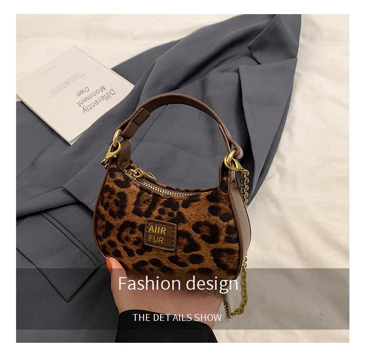 Women's Mini Leopard Print Crossbody Bag - Cute Chain Strap Purse For Girls & Moms (Matching Mother-Daughter Accessory)_voghion.com