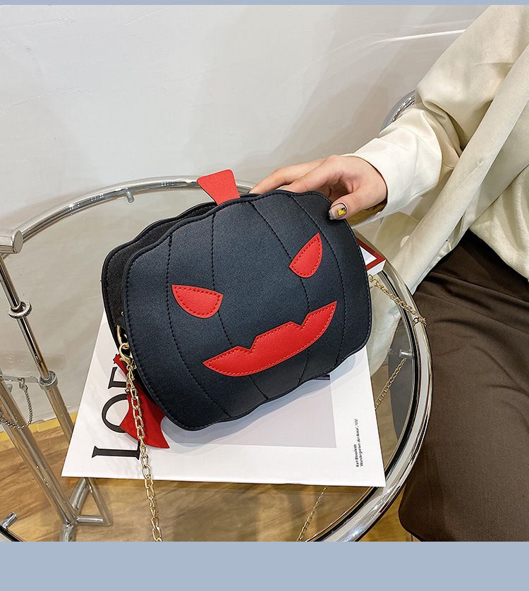 Borsa a tracolla con zucca glitterata a tema Halloween per donna - Borsa a tracolla in PU riflettente retrò con tasche con cerniera, accessorio alla moda e divertente_voghion.com