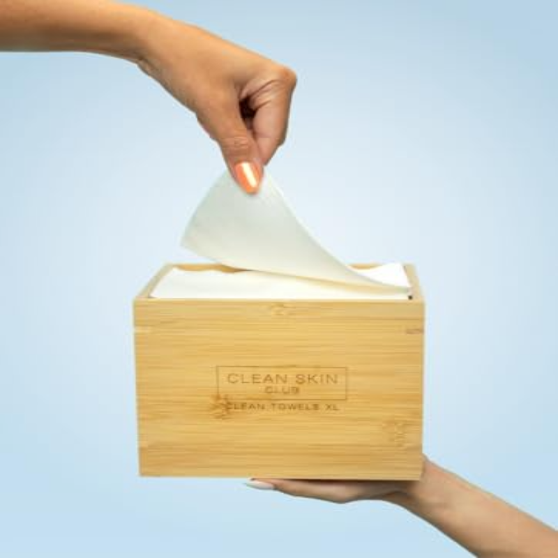 Clean Skin Club Cleaning Towel XL ™ Asciugamani monouso per il viso 100% USDA Bio Based Salviette struccanti ultra morbide 50_voghion.com