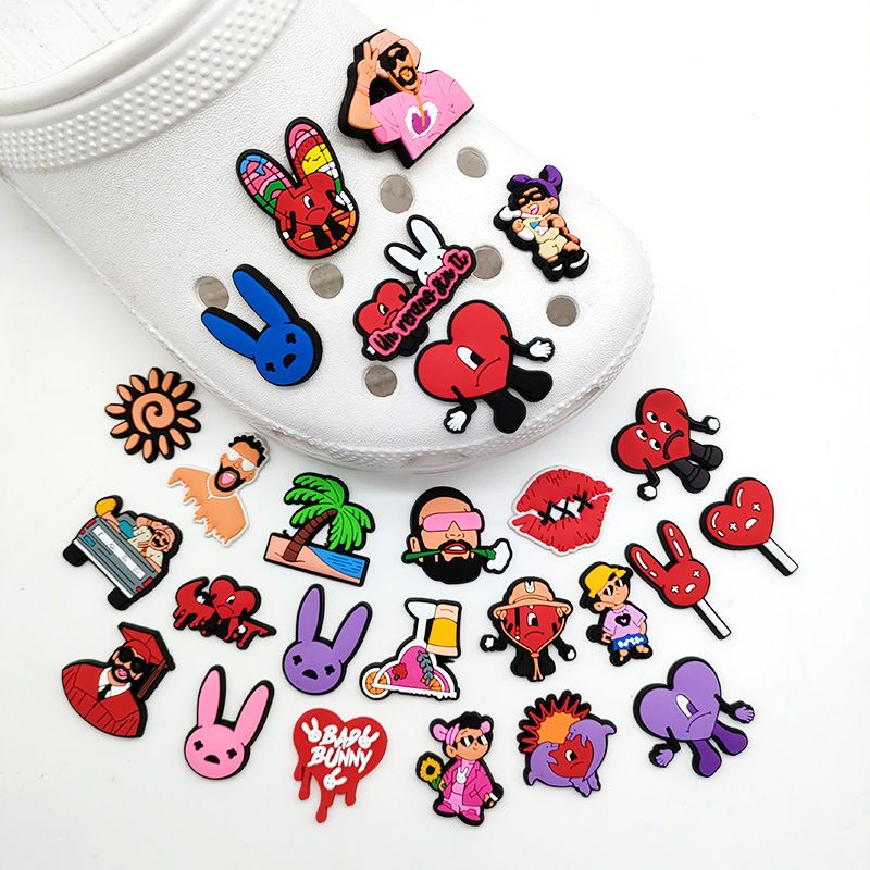 26 Sätz vun Zeechentrickfilm Bad Rabbit Serie Schong Blummen Dekorativ Schnalle Perséinlechkeet DIY Gaart Schong Schnalle Accessoiren_voghion.com