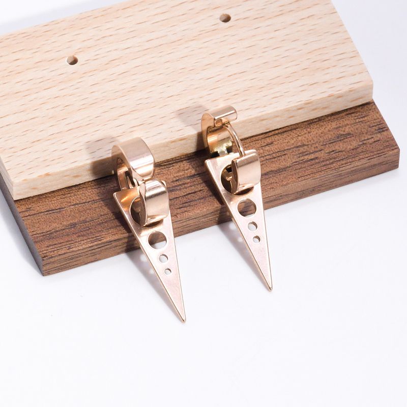 Trendy Amerikaanse stijl oorbellen Punk Hip Hop roestvrij staal driehoek niet-gepiercete clips voor heren oorsieraden_voghion.com