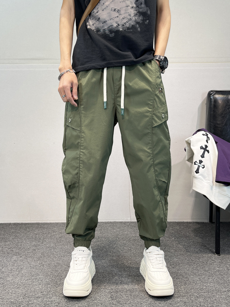 Meeste kevad-suvised tööriided, õhukesed trendikad brändiriided, laiad Harlani äärega sääred, lühikesed püksid, volangidega ja kenad._voghion.com