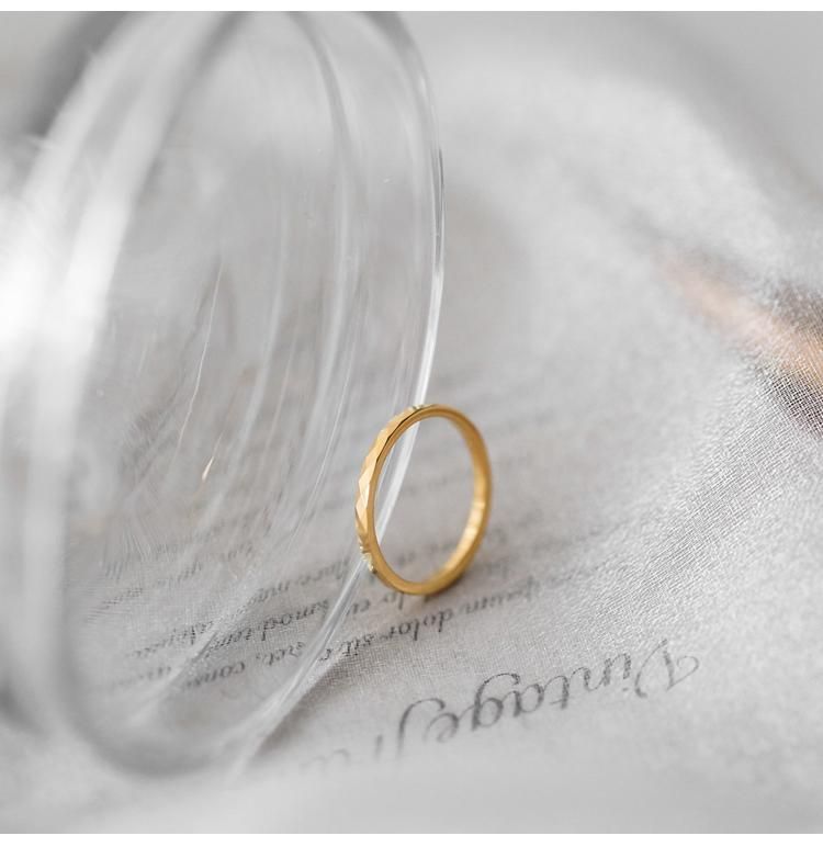 Acciaio al titanio resistente allo sbiadimento per il design di nicchia Instagram femminile, anello per indice semplice, anello di coppia fresco e personalizzato_voghion.com