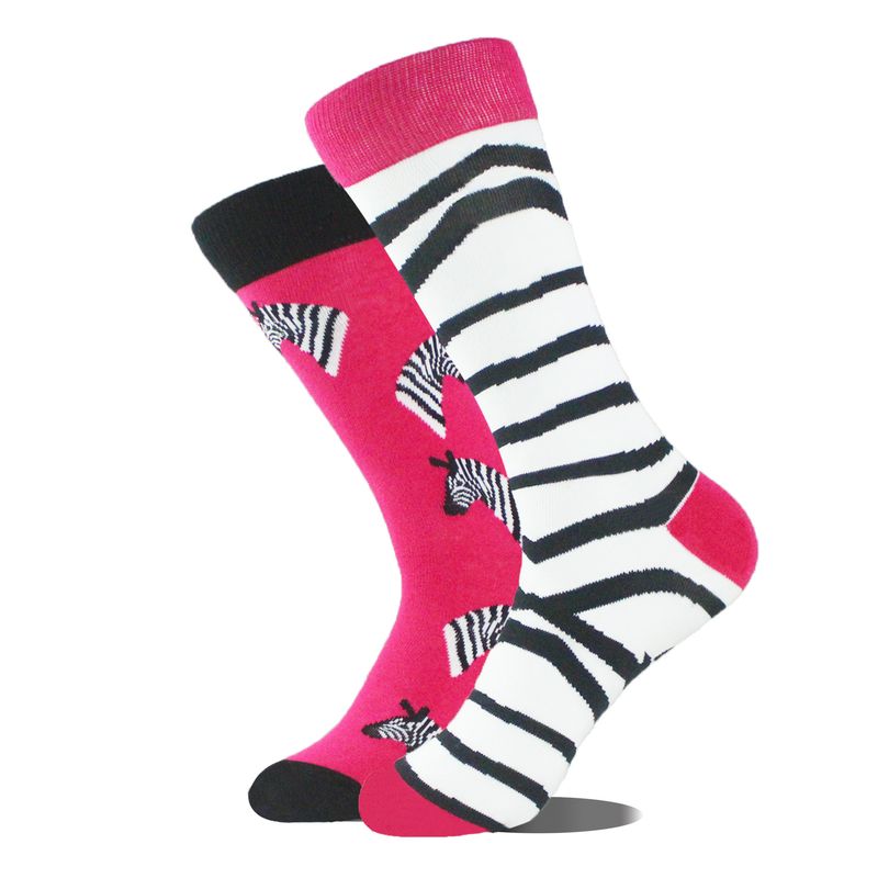 Nieuwe trendy creatieve AB asymmetrische katoenen modieuze en gepersonaliseerde jacquard paarsokken_voghion.com
