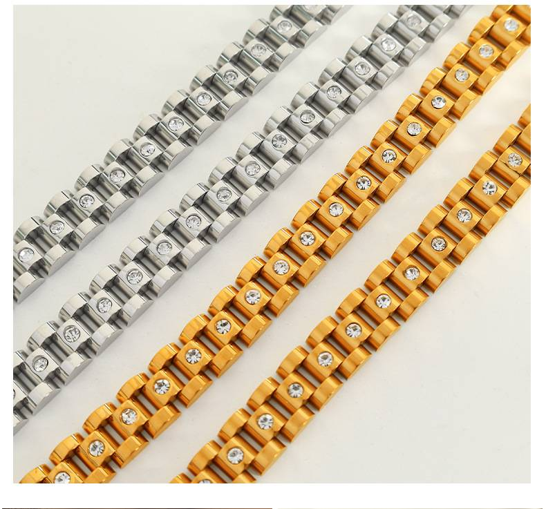 Retro style exquisite bracelet for girls gold round white rhinestone watch chain does not fade jewelry_voghion.com