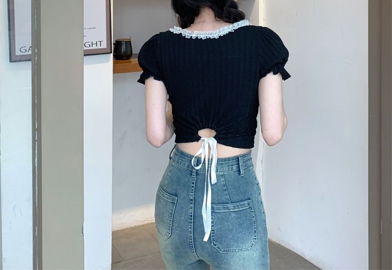 Camiseta de mujer con cuello cuadrado y mangas con borde de encaje para verano de 2024, top corto de manga abullonada elegante, suave y dulce_voghion.com