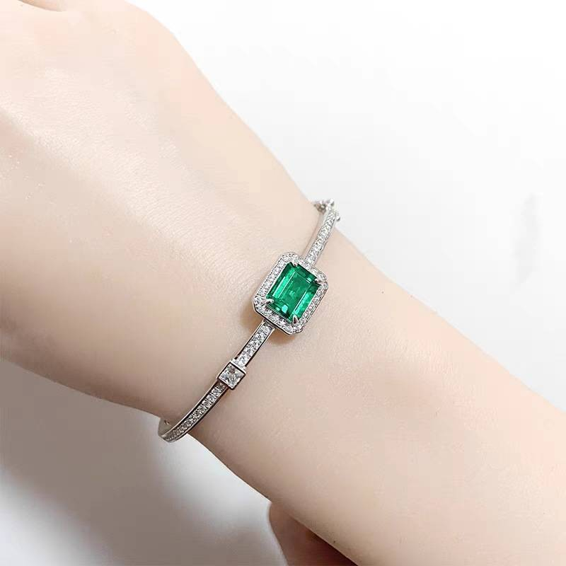 Women's Jewelry Elegant Square Emerald Bracelet With High Carbon Diamonds, 925 Sterling Silver Minimalist Dainty Cuff For Everyday Wear_voghion.com