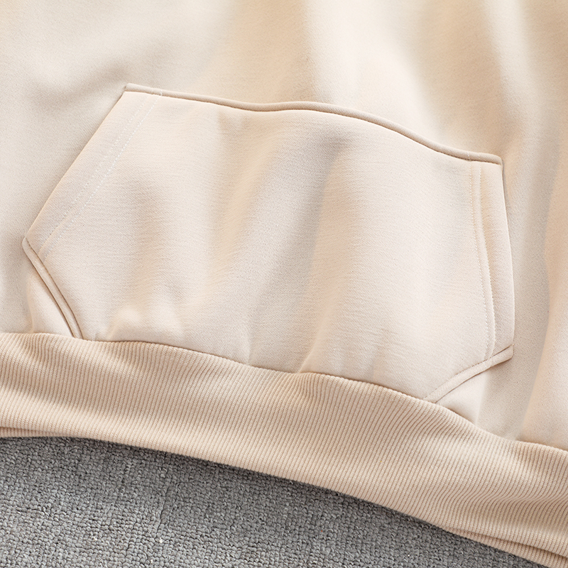 2023 ny sporttröja med halv dragkedja med stativ krage för män höst avslappnad mode jersey trend_voghion.com