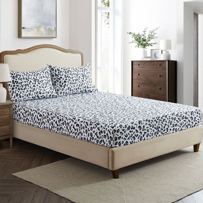 Lenzuolo con angoli con stampa leopardata bianca e grigia, in poliestere, delicato sulla pelle, con protezione per materasso_voghion.com