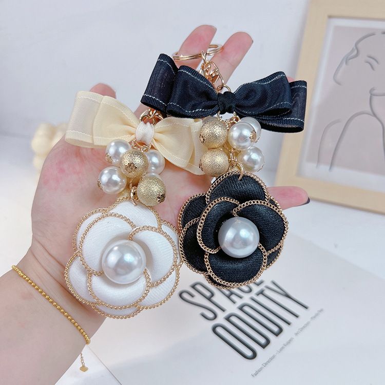Chain pearl camellia bag pendant fashionable women's double-layer bow creative keychain goods_voghion.com