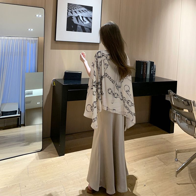 Light Elegant Cape Top For Women, Autumn Design Sense Printed Fashion High-end Satin Half-length Skirt Set_voghion.com