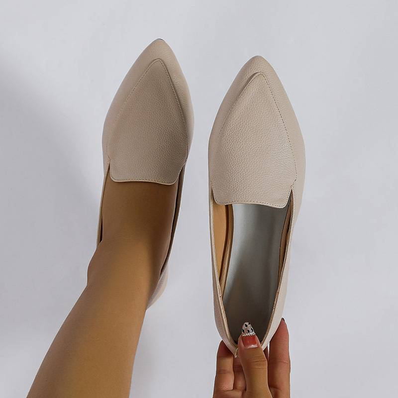 Damenschuhe Vielseitige weiche Lederschuhe Einfaches Spleißen Bequeme spitze Zehenpartie Flache Unterseite Faule einbeinige Loafer_voghion.com