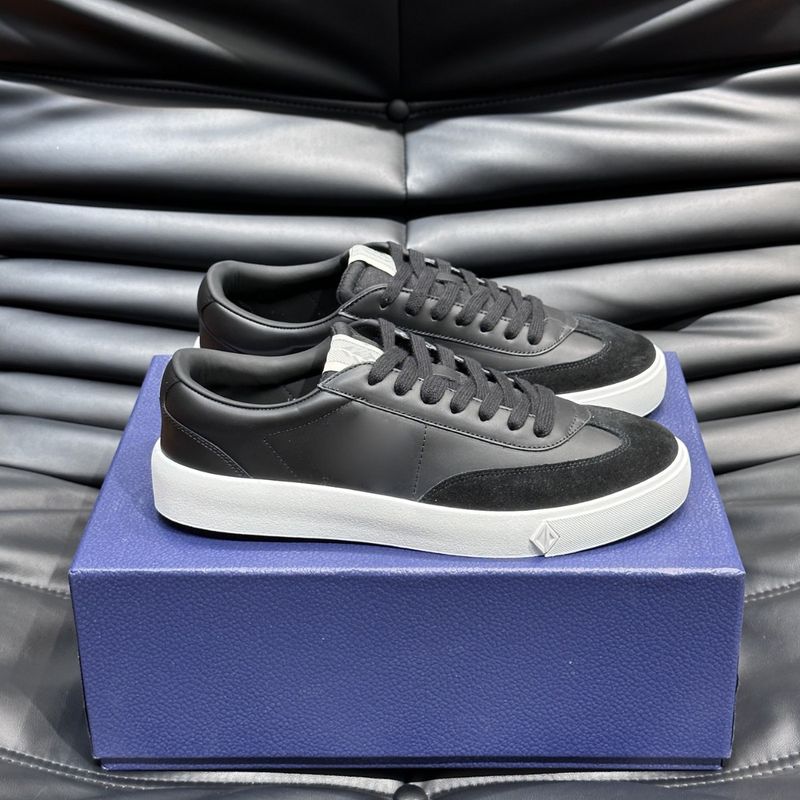 Sneakers basse con lacci, alla moda, comode e casual, in pelle opaca patchwork, nuove di zecca, primavera e autunno 2025_voghion.com