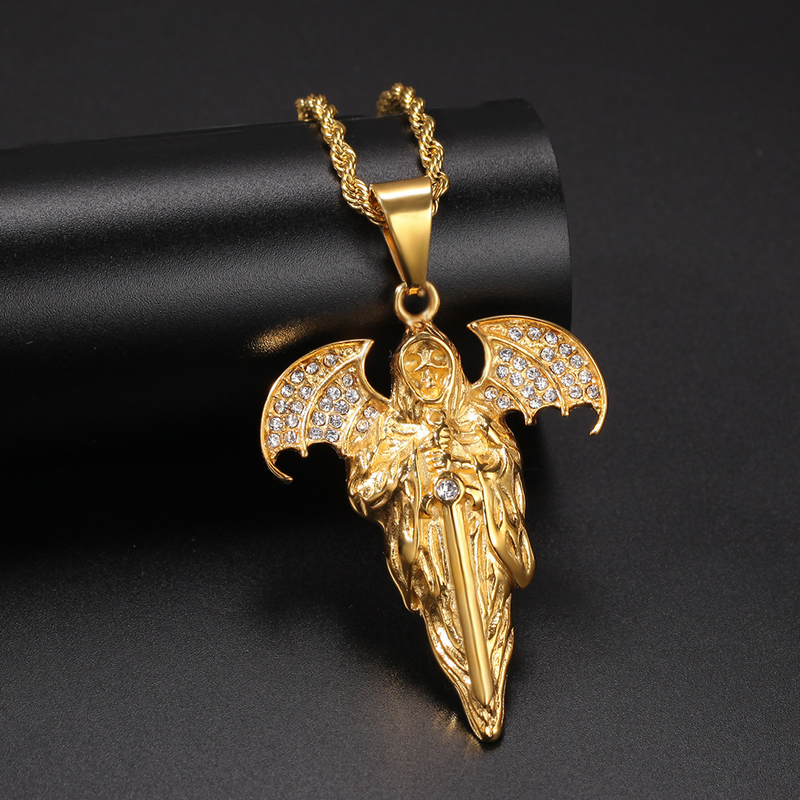 Men And Women's Jewelry - Hip Hop Stainless Steel Cross Pendant Necklace With 24-Inch Twisted Chain, Unique Gothic Design For Trendy Streetwear Look_voghion.com