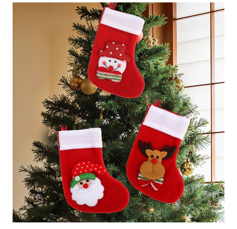 Kuscheliges Flanell-Weihnachtsstrümpfe-Set – Kleine festliche Socken mit Weihnachtsmann-, Schneemann- und Rentiermotiven für Weihnachtsdekoration und Süßigkeitengeschenke_voghion.com