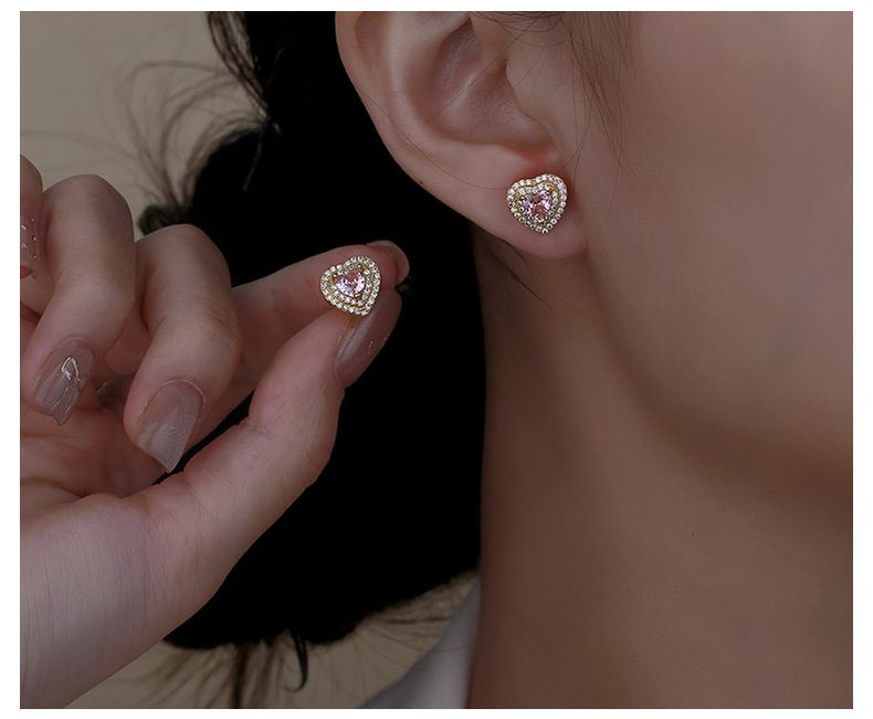 Orecchini a forma di cuore di alta qualità, da donna, con artiglio di diamanti, in oro giallo e gioielli da regalo_voghion.com