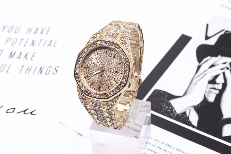 orologio calendario moda transfrontaliera maschile_voghion.com