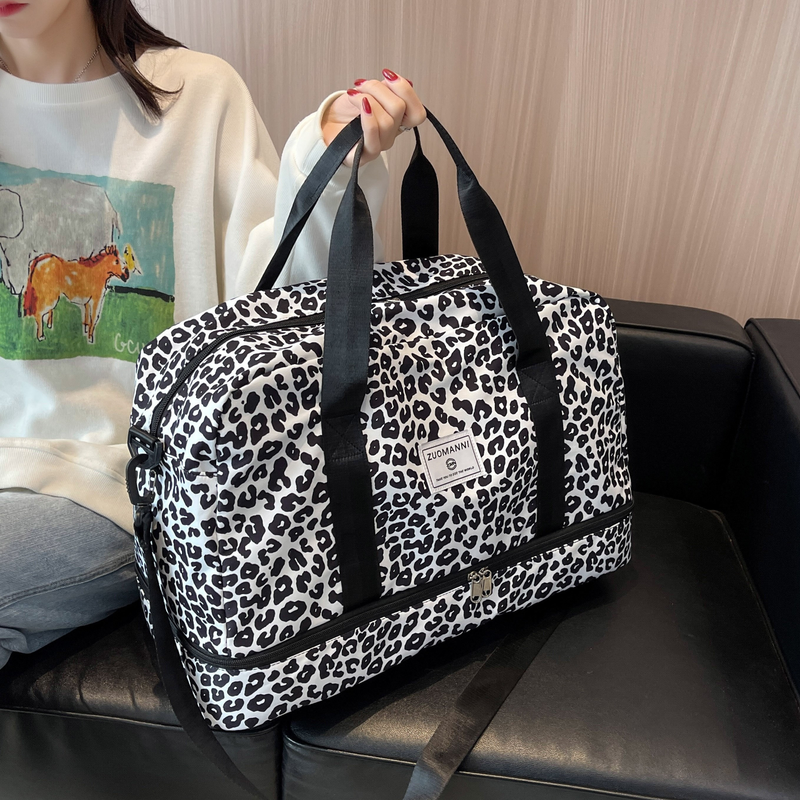 Leopard Pattern Travel Duffle Bag, Nylon Large Capacity Sports Gym Bag, Lightweight Carry On Luggage_voghion.com