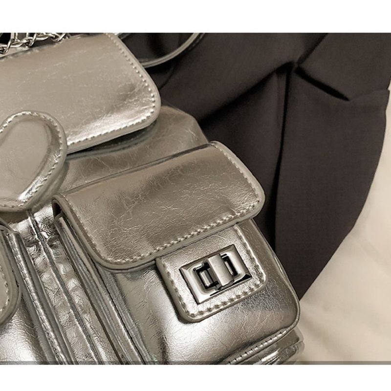 2025 Fall/Winter New Women's Silver Heart-Shaped Backpack Multifunctional Chain Bucket Bag_voghion.com