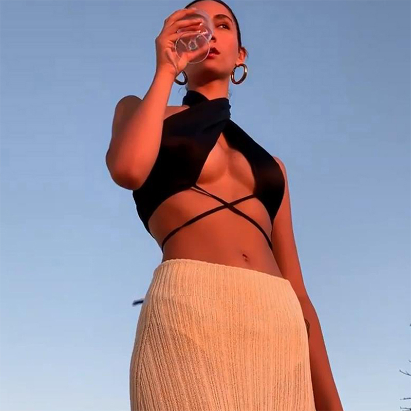 Fekete szexi, pántnélküli, csőszerű felsőrész, fehérnemű, ujjatlan, crop top, női, hát nélküli, varrás nélküli, cropped melltartó, sikkes, wrap_voghion.com