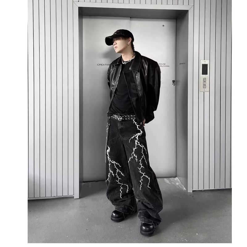 Herrenbekleidung Nische gewaschene Jeans mit Blitzmuster und Stickereien für Männer und Frauen High Street Hip Hop lockere gerade Freizeithose_voghion.com