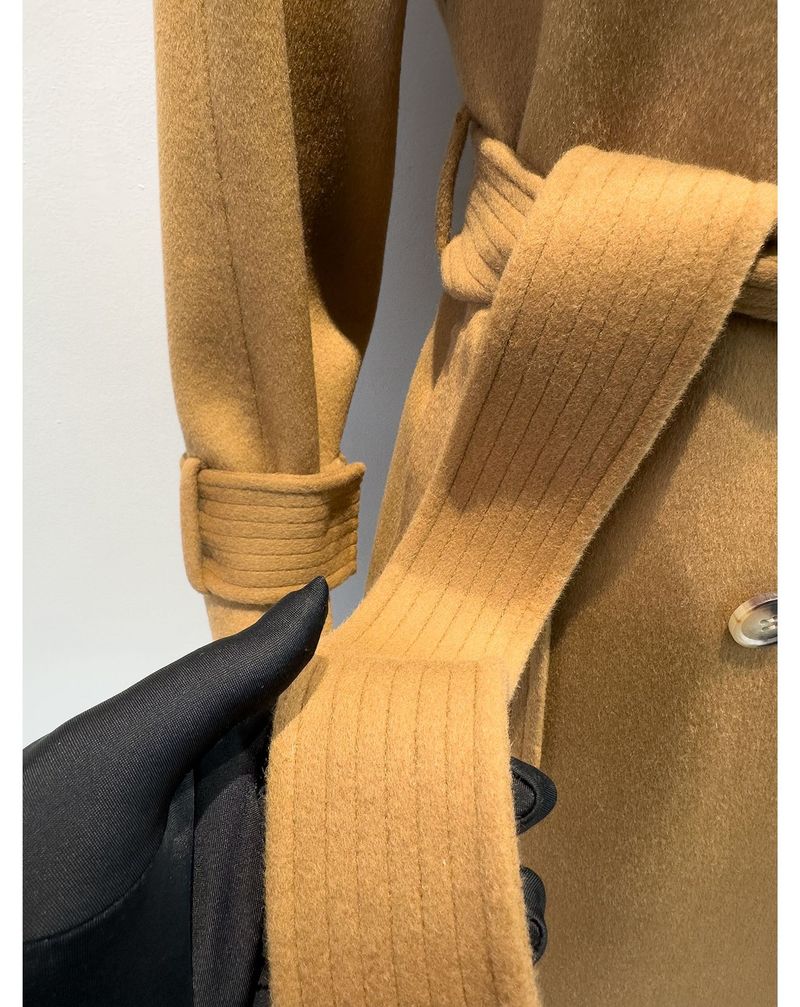 Trench double-face di lusso in misto cashmere e seta per donna – Elegante design con spalle scese, cappotto lungo aderente con drappeggio lusinghiero_voghion.com