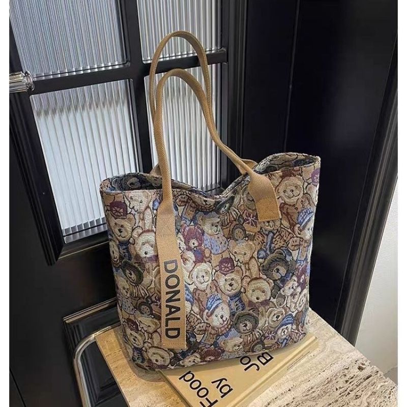 Bear Embroidered Canvas Women 2025 New Casual Tote Bag Single Shoulder Large Capacity For Class And Commute_voghion.com