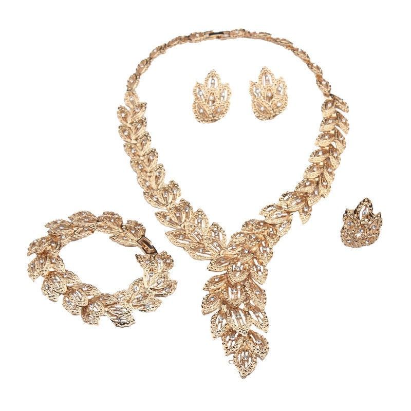 Collana esagerata in lega con clavicola e strass di piume per abiti da sposa, accessori da sposa, orecchini_voghion.com