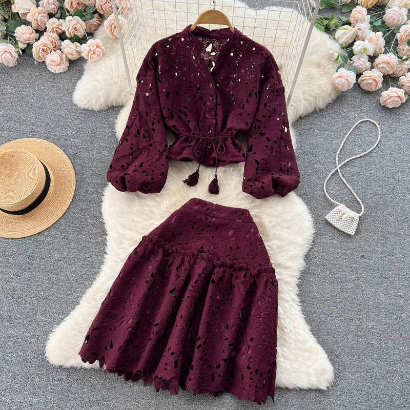 Damenmode, modisch, schick, schick, zweiteiliger Anzug_voghion.com