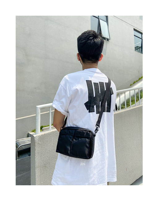 2021ss japansk stil Crossbody-väska Casual Nylon Herraxelväska Vattentät Messenger Bag Mode Ipad Miniväska Designerväska_voghion.com