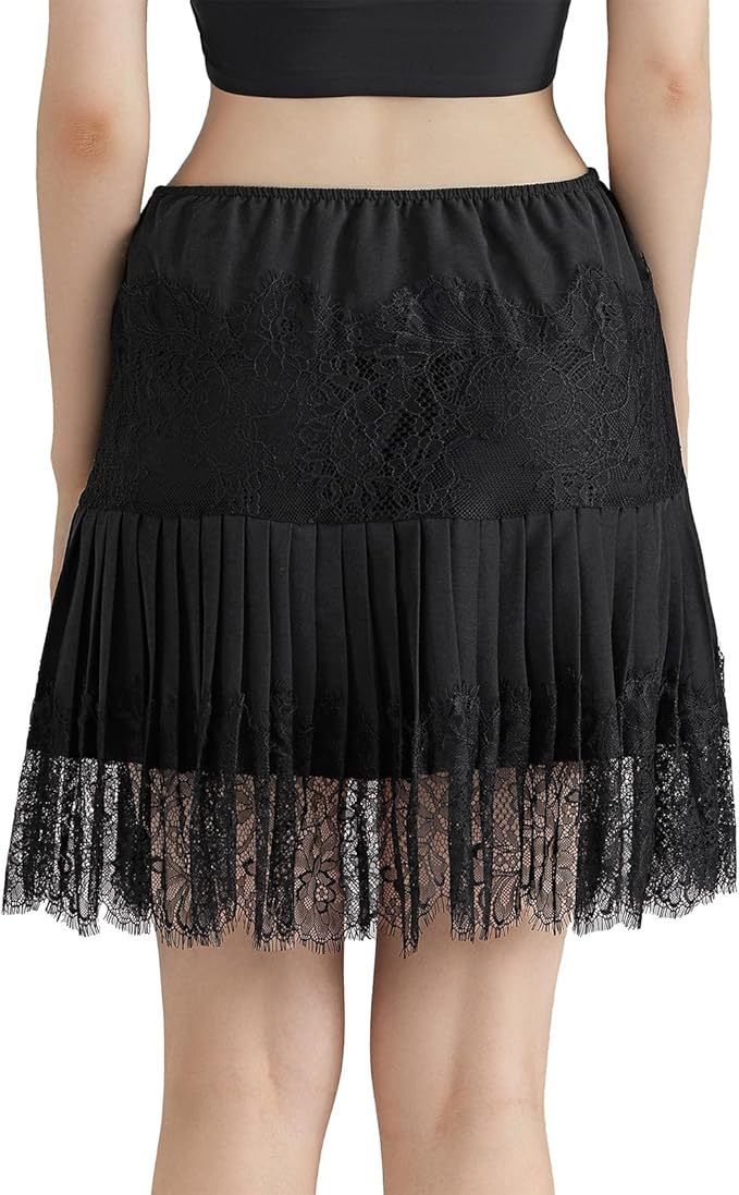 Minigonna in pizzo K per donna con gonna plissettata a strati a vita bassa e svolazzante_voghion.com