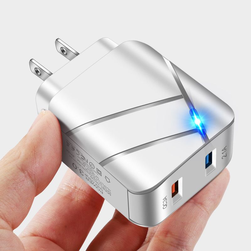 Festival de música 28W luminoso QC3.0 + 2.1A USB telefone móvel porta dupla padrão americano e europeu cabeça de carregamento rápido carregador de viagem_voghion.com