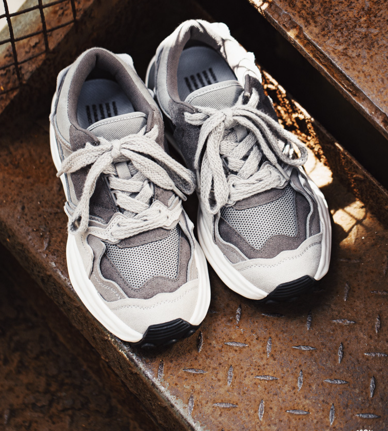 Herrenschuhe 2024 neue Sommer auflösende englische Trainingsschuhe Herren Papa Schuhe Freizeitschuhe Retro Sportschuhe_voghion.com