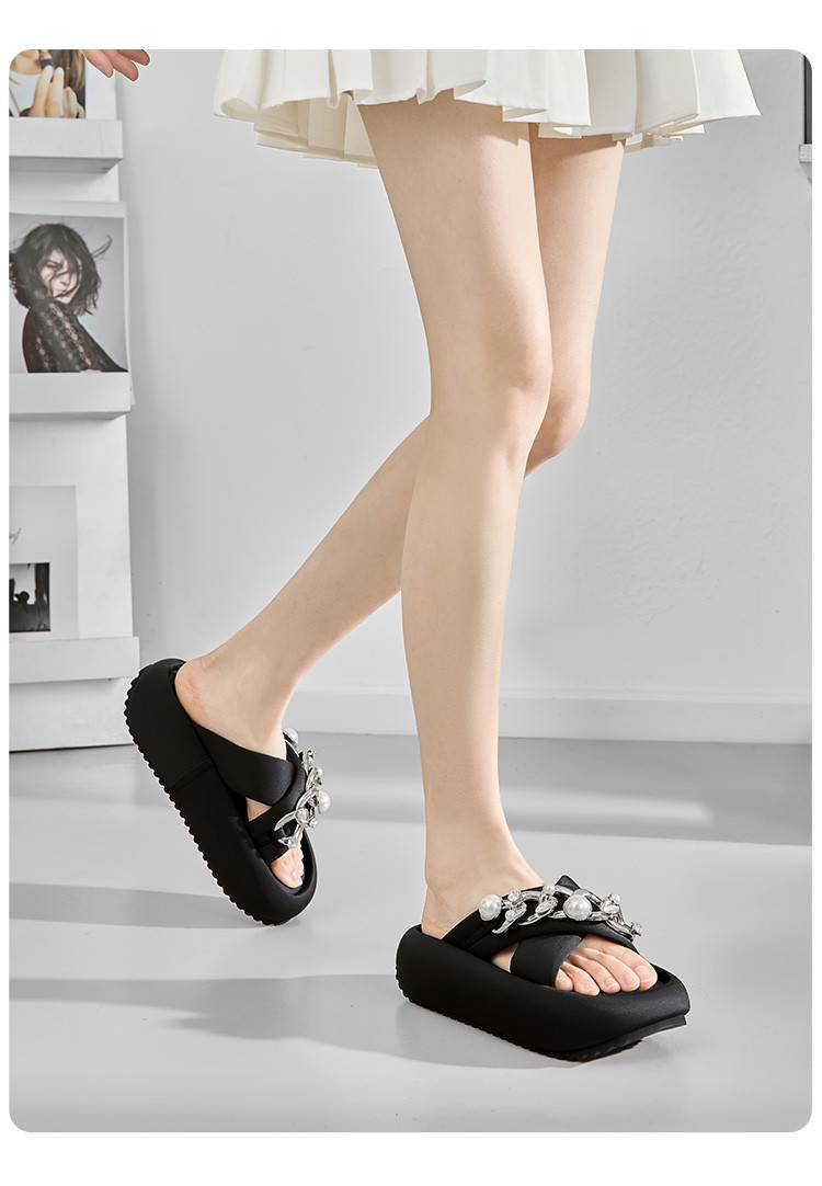Cameido Women's One-strap Slippers With Pearl Chains. Outdoor-wearable Open-toe Platform Sandals For Summer 2025, Beach Slippers_voghion.com