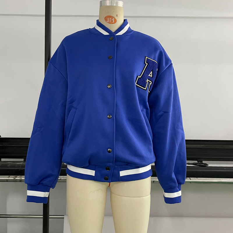 Chaqueta de béisbol engrosada de lana con letras para mujer_voghion.com