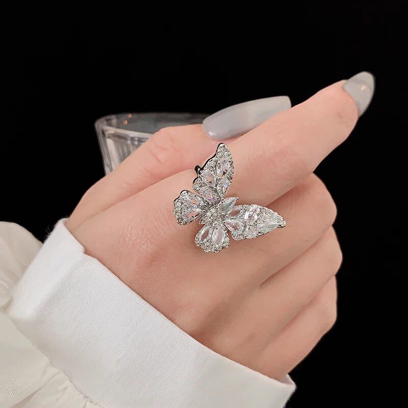 Hot sales Vlinder Opening Glanzende Volledige Zirkoon Ringen Vrouwen Mode Verloving Bruids Bruiloft Vinger Ring Vrouwelijke Sieraden_voghion.com