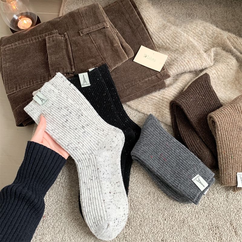 Damensocken Herbst und Winter Verdickte warme Wollsocken Stapelsocken Mittelrohrsocken Einfarbig_voghion.com