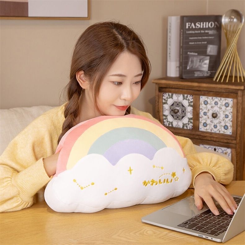 Trendy New Rainbow Süßes Dual-Use Schlaf-Nickerchen Handgewickeltes Plüschkissen Geschenk-Taillenkissen_voghion.com