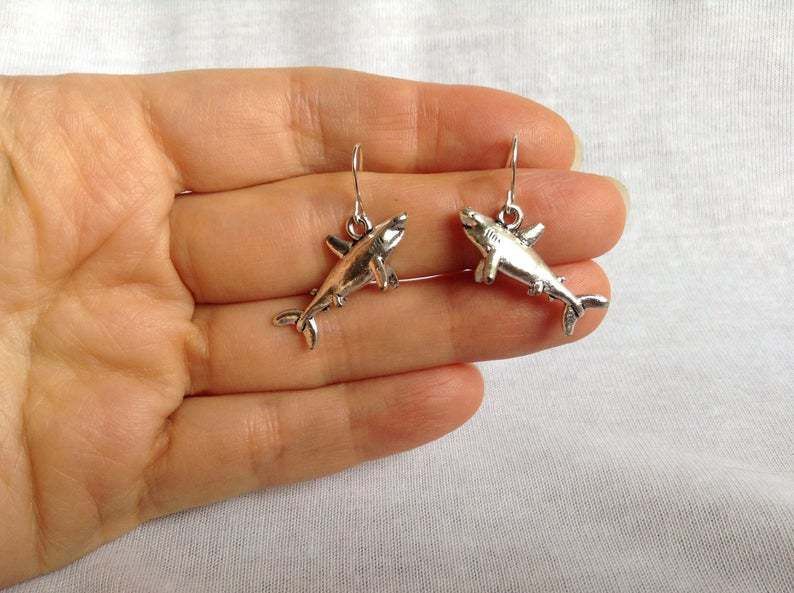 Earrings hot-selling fashion new earrings earrings Fierce shark earrings ear hooks earrings_voghion.com