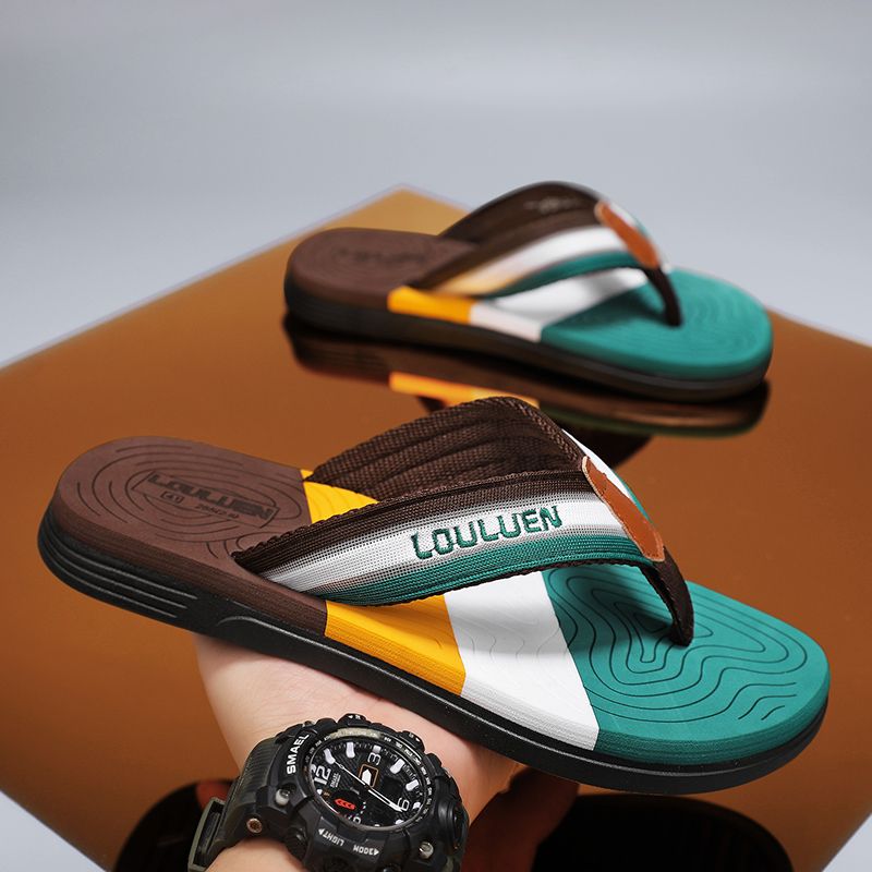 Zomer Nieuwe Heren Slippers Antislip Buiten Om Te Dragen Slippers Heren Buiten Strand Schoenen Sandalen Sandalen_voghion.com
