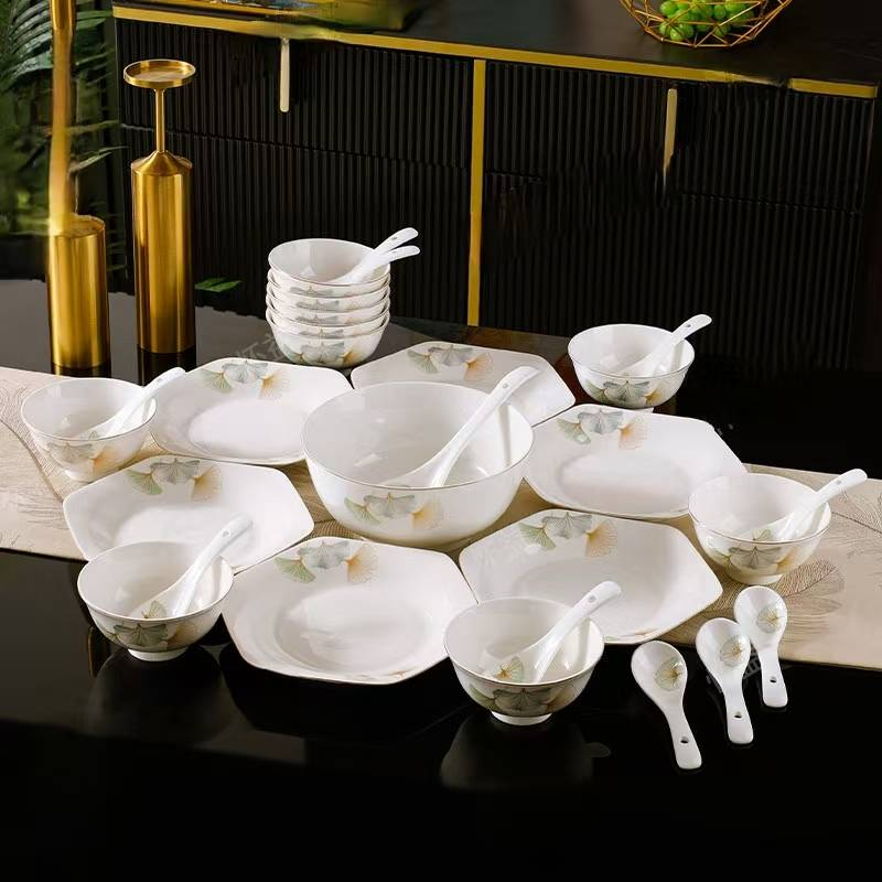 Service de table en céramique de luxe léger et haut de gamme – Assiettes colorées sous glaçure, assiettes à poisson en porcelaine fine Ginkgo Time_voghion.com